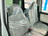 【フロントシート】運転席は必ず使用する部分ですので、座り心地が重要です★ぜひ一度ご体感下さい★