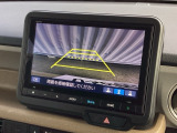 バックカメラも装備しております。車庫入れの苦手なお客様も安心!重宝してくれます!