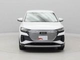 Q4スポーツバックe-tron 40 アドバンスド 