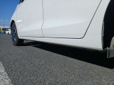 車両の左下部分になります。