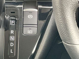 シフト周りもスッキリしてシンプルなデザインです!操作も簡単です。