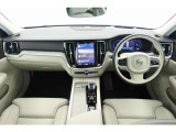 V60クロスカントリー ウルトラ B5 AWD 4WD 