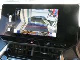 全方位カメラ&コーナーセンサーも装備されているので駐車が苦手な方も安心です♪
