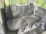 3列目シートはもちろん状態良好☆大人でもゆったりと座って頂けますので、大人数でのお出かけもラクラクです♪ご家族で、気の知れた仲間で、ドライブに行くのが楽しみですね♪