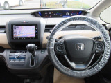 インパネ周りもスタイリッシュで操作性が良いですよ☆しっかり視認性も確保していますので、ご安心下さい!!☆ホンダオートディーラーホンダ専門店♪TEL06-6744-2222☆