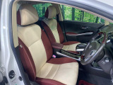運転席シート廻りは使用感も少なく、良好な状態となっています。丁寧に使われていたことがよくわかりますね。