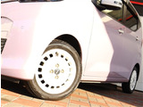 【車屋】として、長く車業界に従事した経験豊富なスタッフが多数在籍しております。