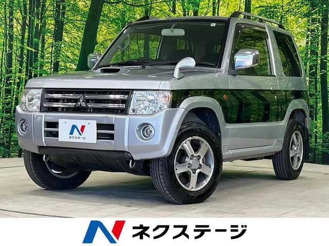 パジェロミニエクシード 4WD