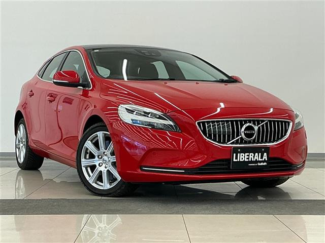 V40D4 インスクリプション ディーゼル本革シート サンルーフ