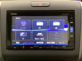 ナビゲーションはフルセグTV対応のGathers純正メモリーナビを搭載しています。Bluetoothオーディオ機能がありますので、スマートフォンなどの音楽も再生できます。