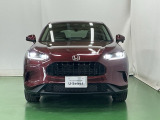 LEDヘッドライトを装備しています。LEDヘッドライトはとても明るく、雨の日や夜間走行も安全・安心です。オートライトコントロール付きで周囲の明るさに応じて自動で点灯・消灯します