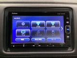 ナビゲーションはフルセグTV、インターナビ対応のGathers純正メモリーナビを搭載しています。Bluetoothオーディオ機能がありますので、スマートフォンなどの音楽も再生できます。