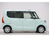県内13店舗にて常時500台以上ダイハツ車を展示中です。見て、触って、納得のいく一台をぜひ見つけてください。