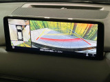 【360&deg;ビューモニター】専用のカメラにより、上から見下ろしたような視点で360度クルマの周囲を確認することができます☆死角部分も確認しやすく、狭い場所での切り返しや駐車もスムーズに行えます。