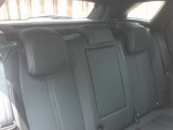 ファブリック&テップレザーシート採用(後部座席)