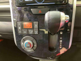納車前にはプロのメカニックが、各部の点検を行います。ディーラーにしか出来ない品質、そしてサービスできっと満足していただけると思います!