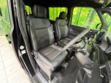 運転席シート廻りは使用感も少なく、良好な状態となっています。丁寧に使われていたことがよくわかりますね。