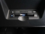 ETC車載器付きです。高速道路の料金所もスムーズに通過できます。