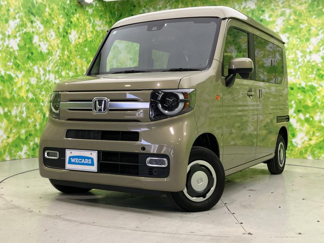 N-VAN+スタイル ファン 4WD