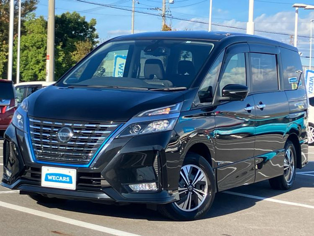 セレナ1.2 e-POWER ハイウェイスター V アーバンクロム