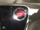 ワンプッシュでエンジンのスタート、ストップが出来て便利です。