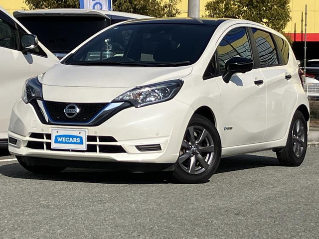 ノート 1.2 e-POWER X ブラックアロー