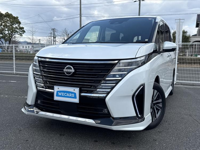 セレナ1.4 e-POWER ハイウェイスターV