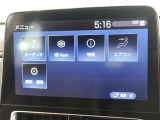 ディスプレイオーディオを装備。スマホとクルマをつなぐことで、これまでのナビに加えて、いろんなサービスが楽しめます。