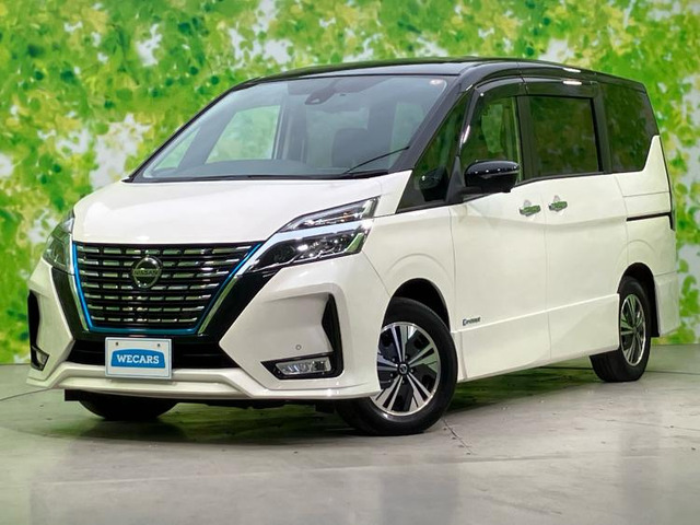 セレナ 1.2 e-POWER ハイウェイスター V 