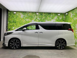 アルファード ハイブリッド 2.5 エグゼクティブ ラウンジ S E-Four 4WD 
