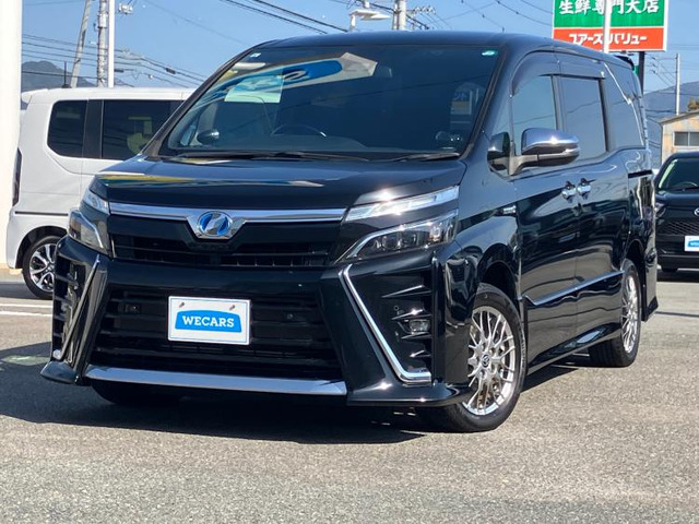 ヴォクシー1.8 ハイブリッド ZS 煌II