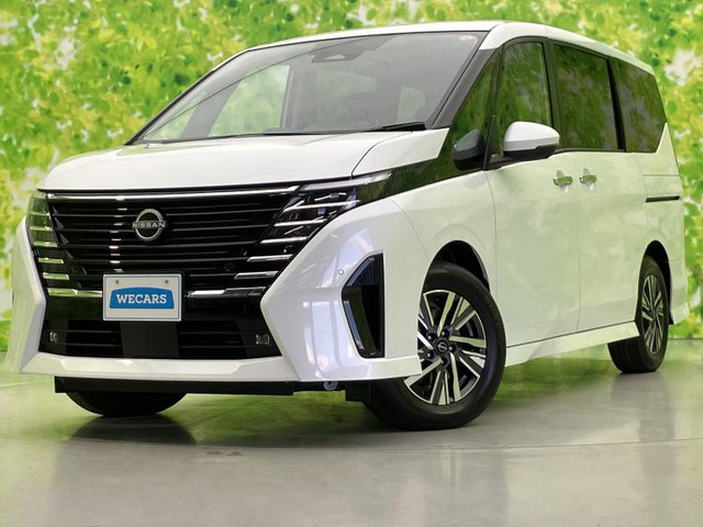 セレナ 1.4 e-POWER ハイウェイスター V