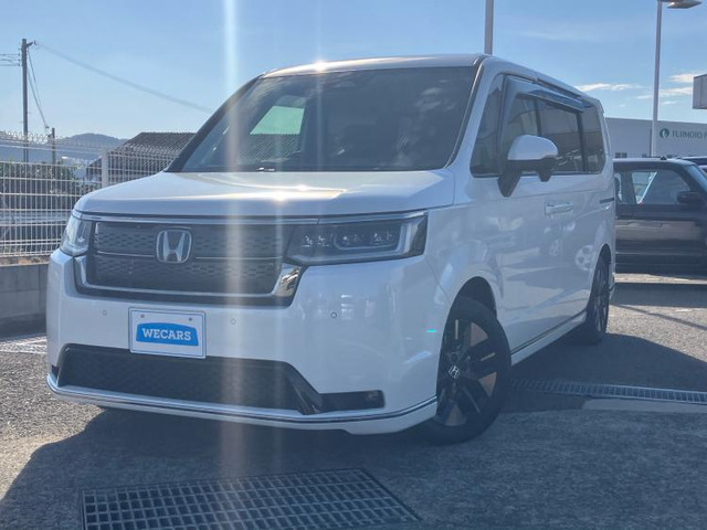 ステップワゴン 2.0 e:HEV スパーダ