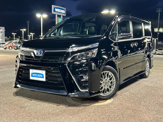 ヴォクシー1.8 ハイブリッド ZS 煌III