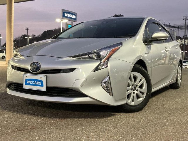 プリウス 1.8 S セーフティ プラス