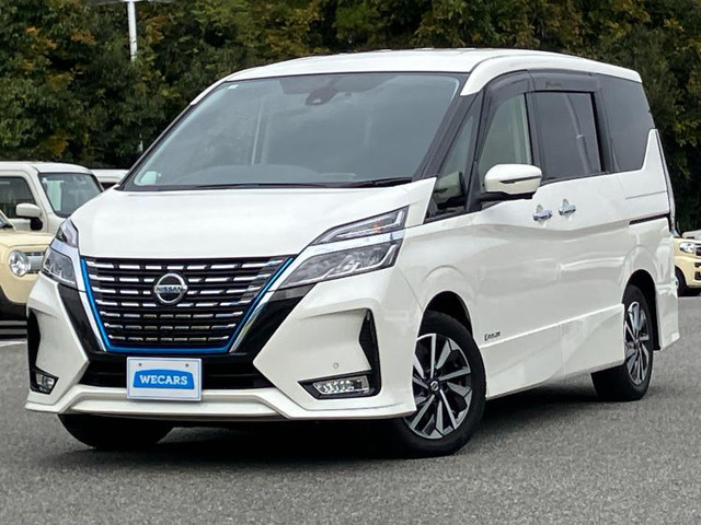 セレナ 1.2 e-POWER ハイウェイスターV 