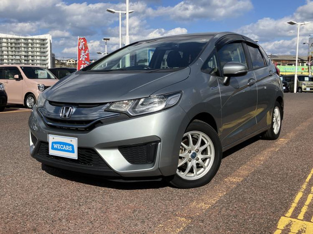 フィット1.5 ハイブリッド Fパッケージ