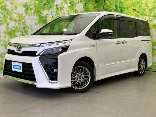 ヴォクシー1.8 ハイブリッド ZS 煌II