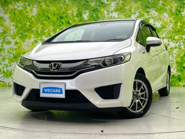 フィット1.5 ハイブリッド Fパッケージ