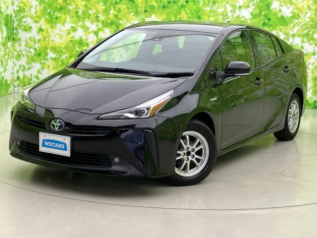 プリウス1.8 S E-Four 4WD