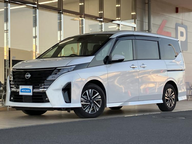 セレナ 1.4 e-POWER ハイウェイスターV 