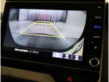 バックガイドモニターで、後方を確認しながら安心して駐車することができます。運転初心者も熟練者も必須の機能ですよ!