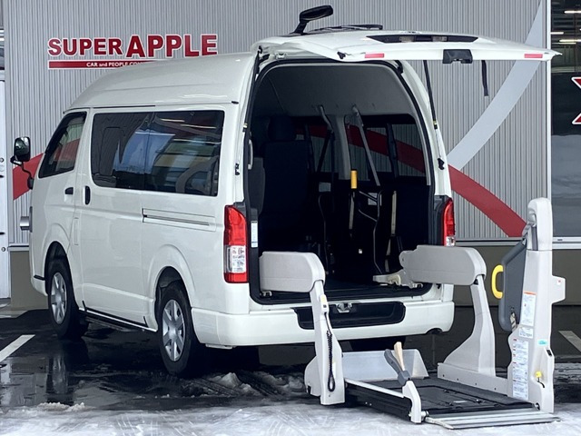 ハイエースバン 2.8 ウェルキャブ Bタイプ ロング ディーゼル 4WD 