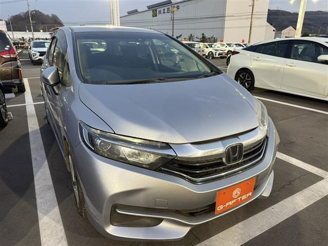 シャトル1.5 ハイブリッド ホンダセンシング禁煙車 社外ディスプレイオーディオ