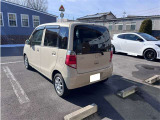 SUVを中心にトヨタ認定中古車を80台程展示しております。当社オリジナルのカスタムカーも多数ございます。