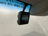 万が一の事故のときもドライブレコーダーがあると安心です。ご利用になる場合は個人情報保護の観点より新品の対応SDカードをお求め下さい。