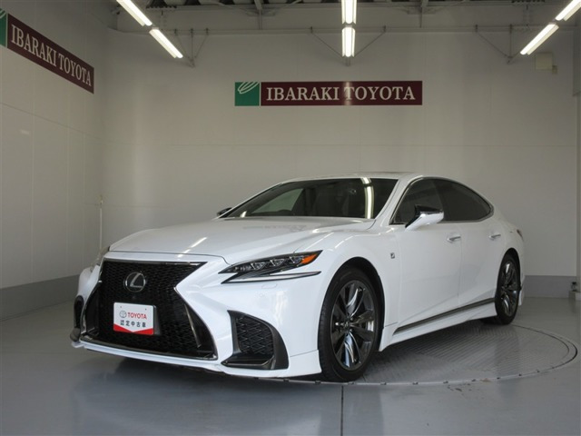 LS500 Fスポーツ 4WD