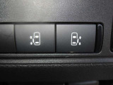 両側電動オートスライドドア付き!!運転席のスイッチでも開閉可能です♪重い荷物を持っている時や、雨の日に重宝します!小さいお子様がいても巻き込み防止機能や手動のみに切替も出来ますので安心です♪