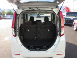 広々としたラゲージスペースを備えています。大きなものや長さのある荷物もしっかりと積み込めます。