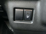 寒い日にはとても重宝するシートヒーターが運転席に装備されています。